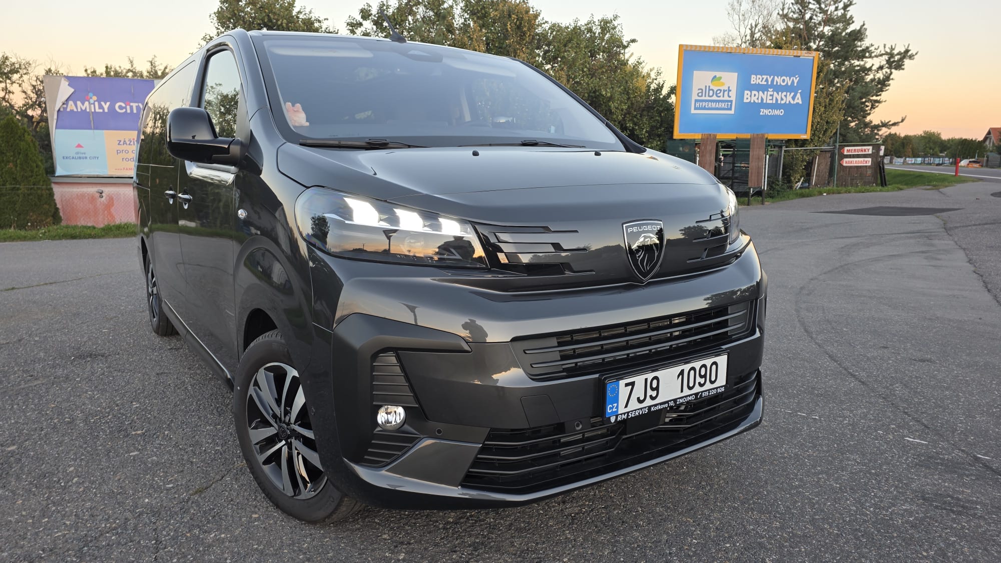 PEUGEOT - Foto 2